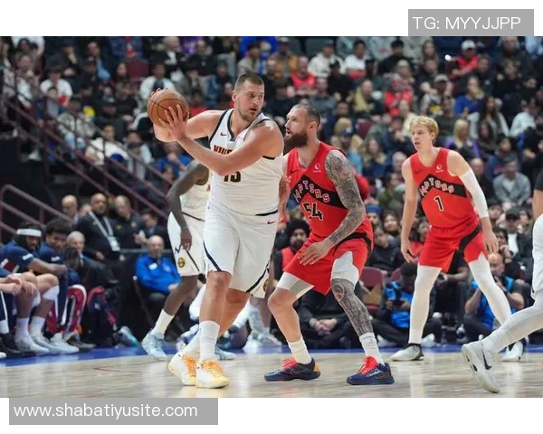 约基奇首节表现惊艳6投全中轻松斩获12分5篮板3助攻