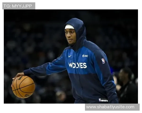 麦克丹尼尔斯半场表现出色9中6砍下15分2篮板3盖帽助力球队攻防稳定 麦克丹尼尔斯半场表现出色9中6砍下15分2篮板3盖帽助力球队攻防稳定